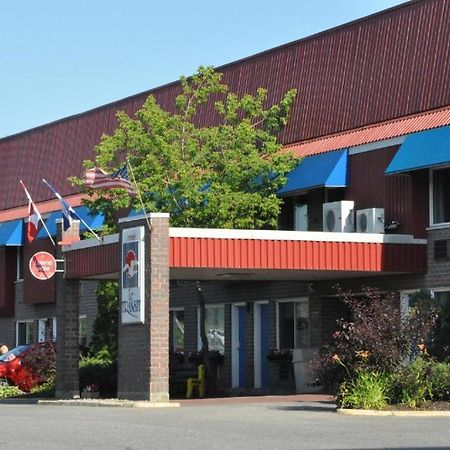 Motel Le Transit Mont-Saint-Hilaire Exterior photo
