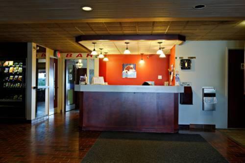 Motel Le Transit Mont-Saint-Hilaire Exterior photo